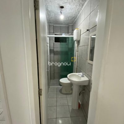 Apartamento com 48m², 3 quartos, 1 garagem, no bairro Campinas em São José