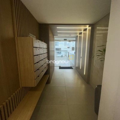 Apartamento com 66m², 2 quartos (sendo 1 suíte), 1 garagem, no bairro Ingleses em Florianópolis