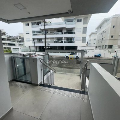 Apartamento com 66m², 2 quartos (sendo 1 suíte), 1 garagem, no bairro Ingleses em Florianópolis