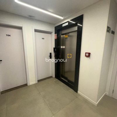 Apartamento com 66m², 2 quartos (sendo 1 suíte), 1 garagem, no bairro Ingleses em Florianópolis