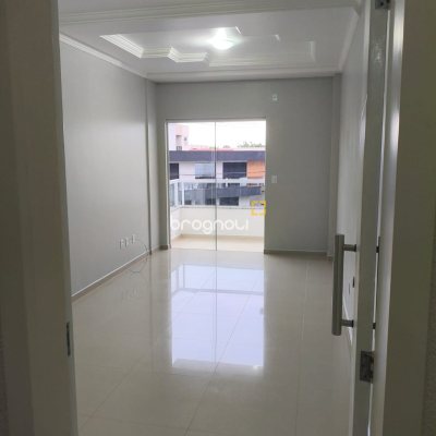 Apartamento com 68m², 2 quartos, 1 garagem, no bairro Ingleses em Florianópolis