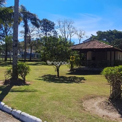 27826 com 453m², no bairro Cachoeira do Bom Jesus em Florianópolis
