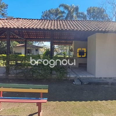 27826 com 453m², no bairro Cachoeira do Bom Jesus em Florianópolis