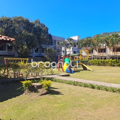 27826 com 453m², no bairro Cachoeira do Bom Jesus em Florianópolis