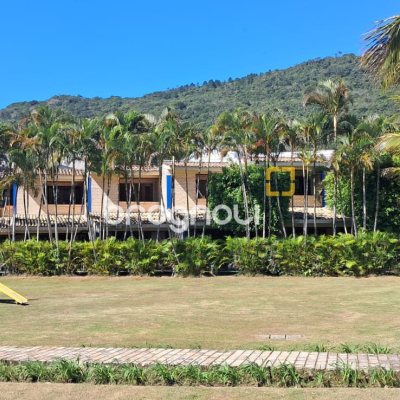 27826 com 453m², no bairro Cachoeira do Bom Jesus em Florianópolis
