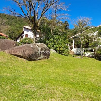 27826 com 453m², no bairro Cachoeira do Bom Jesus em Florianópolis