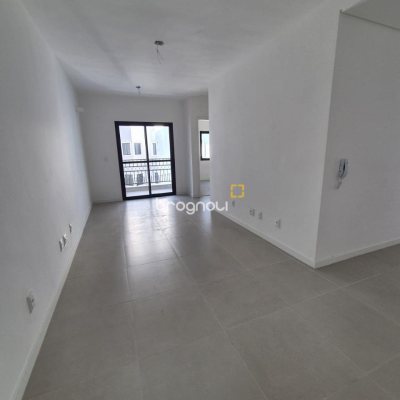 Apartamento com 55m², 2 quartos, 1 garagem, no bairro Vargem do Bom Jesus em Florianópolis