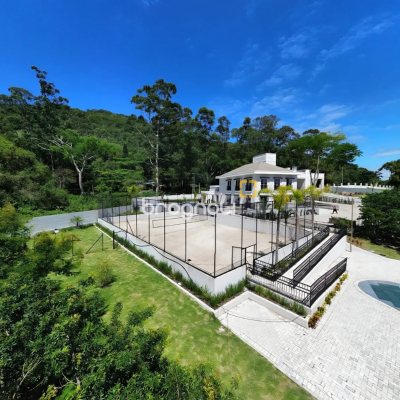 Apartamento com 55m², 2 quartos, 1 garagem, no bairro Vargem do Bom Jesus em Florianópolis