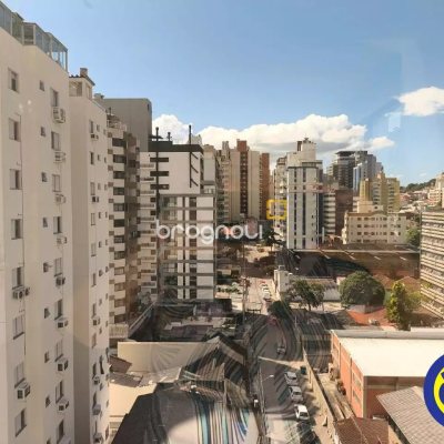 Sala com 48m², 1 garagem, no bairro Centro em Florianópolis