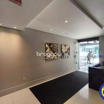 Sala com 48m², 1 garagem, no bairro Centro em Florianópolis