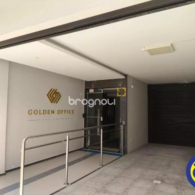 Sala com 48m², 1 garagem, no bairro Centro em Florianópolis