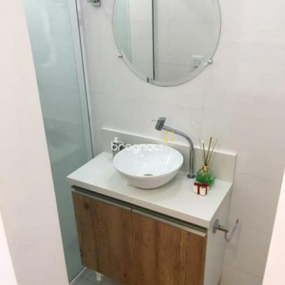 Apartamento com 81m², 3 quartos (sendo 1 suíte), 1 garagem, no bairro Estreito em Florianópolis