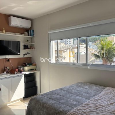 Apartamento com 68m², 2 quartos (sendo 1 suíte), 1 garagem, no bairro Pagani em Palhoça