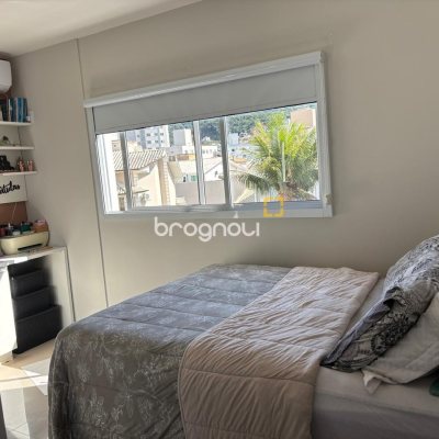 Apartamento com 68m², 2 quartos (sendo 1 suíte), 1 garagem, no bairro Pagani em Palhoça