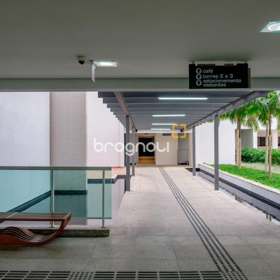 Sala com 167m², 2 garagens, no bairro João Paulo em Florianópolis