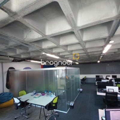 Sala com 167m², 2 garagens, no bairro João Paulo em Florianópolis