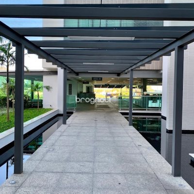 Sala com 167m², 2 garagens, no bairro João Paulo em Florianópolis