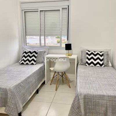 Apartamento com 63m², 2 quartos (sendo 1 suíte), 1 garagem, no bairro Canasvieiras em Florianópolis