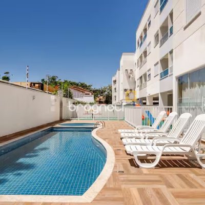 Apartamento com 63m², 2 quartos (sendo 1 suíte), 1 garagem, no bairro Canasvieiras em Florianópolis