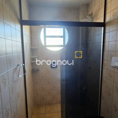 Apartamento com 62m², 2 quartos, 1 garagem, no bairro Capoeiras em Florianópolis