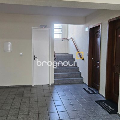 Apartamento com 62m², 2 quartos, 1 garagem, no bairro Capoeiras em Florianópolis