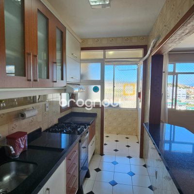 Apartamento com 62m², 2 quartos, 1 garagem, no bairro Capoeiras em Florianópolis