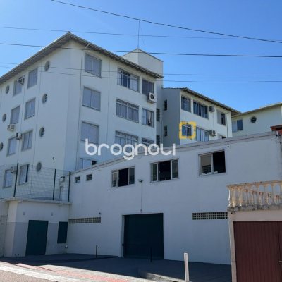 Apartamento com 62m², 2 quartos, 1 garagem, no bairro Capoeiras em Florianópolis