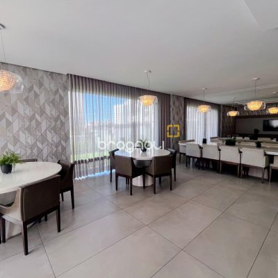 Apartamento com 90m², 3 quartos (sendo 1 suíte), 2 garagens, no bairro Barreiros em São José