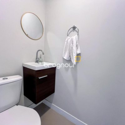Apartamento com 90m², 3 quartos (sendo 1 suíte), 2 garagens, no bairro Barreiros em São José