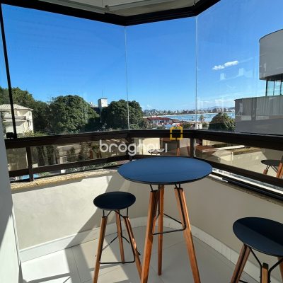 Apartamento com 81m², 2 quartos (sendo 1 suíte), 1 garagem, no bairro Jurerê em Florianópolis
