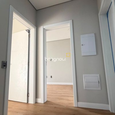 Casa de Condomínio com 200m², 4 quartos (sendo 4 suítes), 4 garagens, no bairro Beira Rio em Biguaçu
