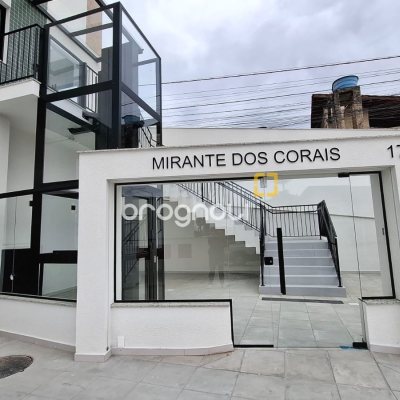 Apartamento com 199m², 3 quartos (sendo 3 suítes), 3 garagens, no bairro Coqueiros em Florianópolis