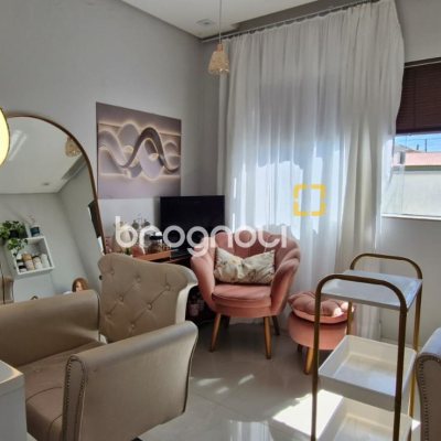Casa de Condomínio com 183m², 3 quartos (sendo 2 suítes), 2 garagens, no bairro Vargem Grande em Florianópolis