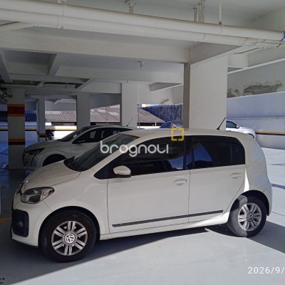 Apartamento com 76m², 2 quartos (sendo 1 suíte), 1 garagem, no bairro Estreito em Florianópolis