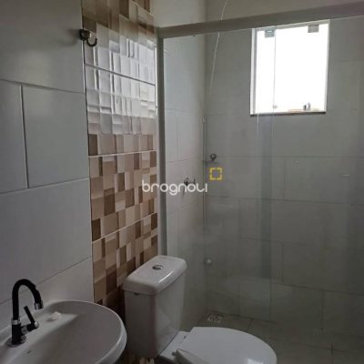 Apartamento com 58m², 2 quartos (sendo 1 suíte), 1 garagem, no bairro Santinho em Florianópolis