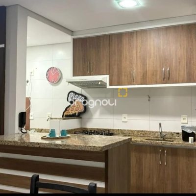 Apartamento com 66m², 2 quartos (sendo 1 suíte), 2 garagens, no bairro Pagani em Palhoça