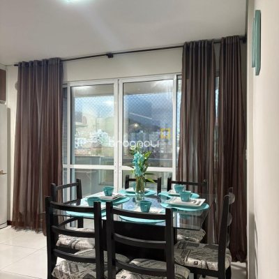 Apartamento com 66m², 2 quartos (sendo 1 suíte), 2 garagens, no bairro Pagani em Palhoça