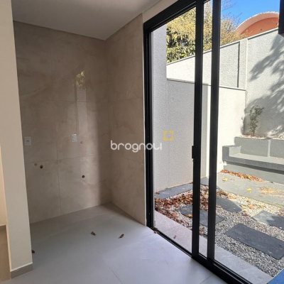 Casa com 134m², 3 quartos (sendo 1 suíte), 2 garagens, no bairro Ingleses em Florianópolis