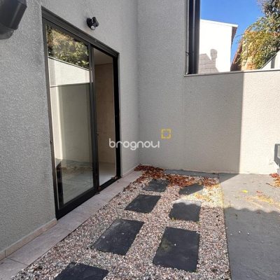 Casa com 134m², 3 quartos (sendo 1 suíte), 2 garagens, no bairro Ingleses em Florianópolis