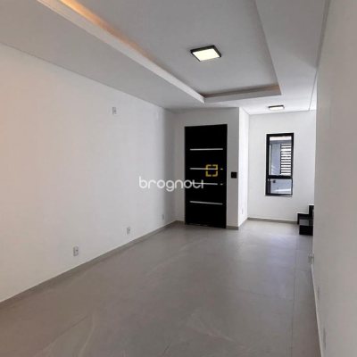 Casa com 134m², 3 quartos (sendo 1 suíte), 2 garagens, no bairro Ingleses em Florianópolis