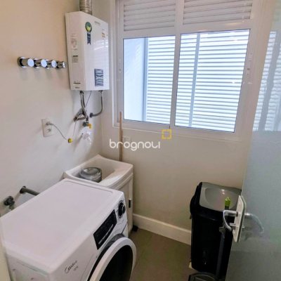 Apartamento com 54m², 1 quarto, 1 garagem, no bairro Centro em Florianópolis