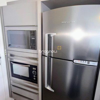 Apartamento com 54m², 1 quarto, 1 garagem, no bairro Centro em Florianópolis