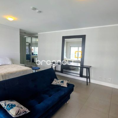 Apartamento com 54m², 1 quarto, 1 garagem, no bairro Centro em Florianópolis
