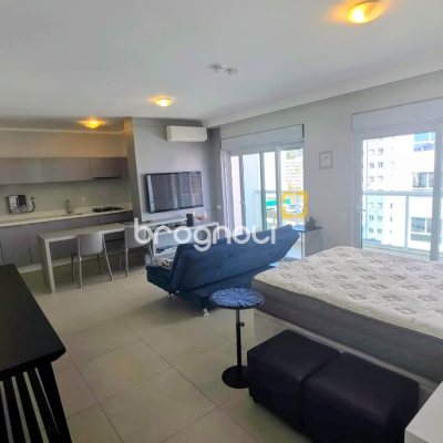 Apartamento com 54m², 1 quarto, 1 garagem, no bairro Centro em Florianópolis