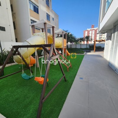 Apartamento com 54m², 1 quarto, 1 garagem, no bairro Centro em Florianópolis