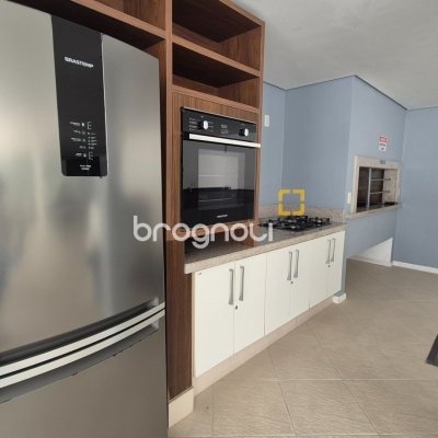 Cobertura com 235m², 4 quartos (sendo 4 suítes), 3 garagens, no bairro Jurerê em Florianópolis