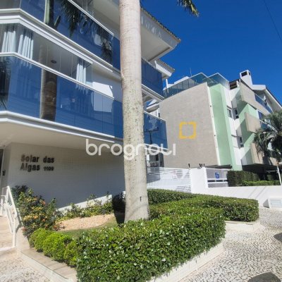 Cobertura com 235m², 4 quartos (sendo 4 suítes), 3 garagens, no bairro Jurerê em Florianópolis