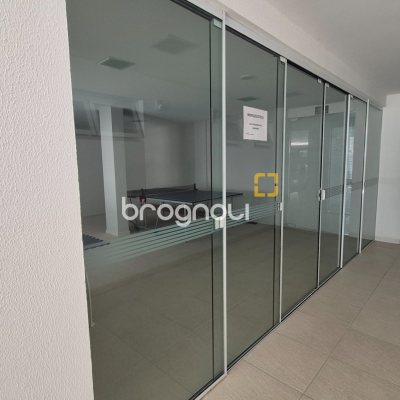 Cobertura com 235m², 4 quartos (sendo 4 suítes), 3 garagens, no bairro Jurerê em Florianópolis