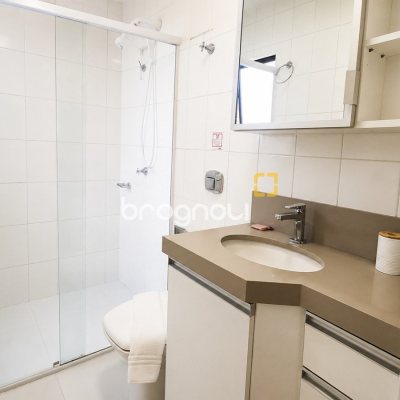 Apartamento com 80m², 2 quartos (sendo 1 suíte), 1 garagem, no bairro Jurerê em Florianópolis