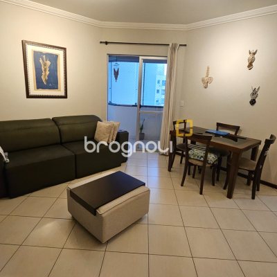 Apartamento com 63m², 2 quartos, 1 garagem, no bairro Campinas em São José